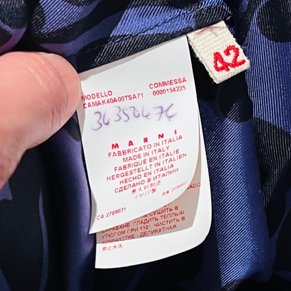 Marni - Made in Italy, 100% Silk Top, Italian Size 42, Great Condition! - Picture 4 of 7